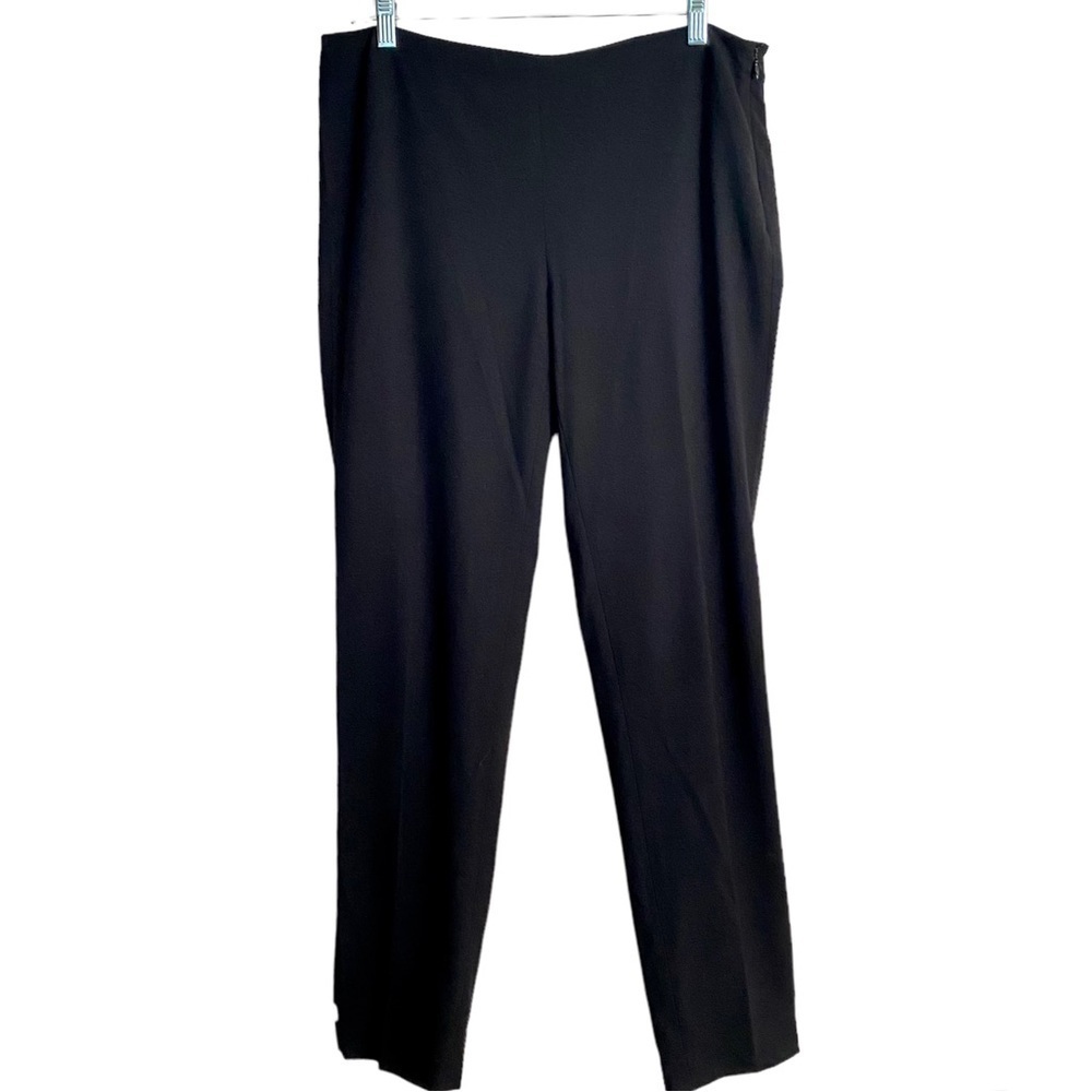 Black Pants Sz 8  Flat Front Tapered Leg Dress Career Business Casual Work